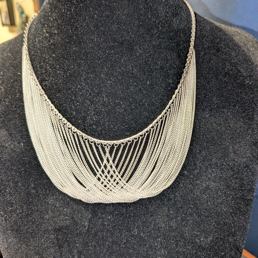 Delicate Chain Necklace In Silver